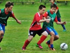 Wakacje z piłką nożną: Udane występy Młodzików Raby 