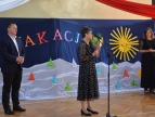 W szkołach zabrzmiał ostatni dzwonek
