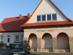 Wiecha na Domu Ludowym w Stadnikach
