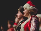 wokalistki Zespołu w ludowych strojach