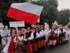 Zespół Pieśni i Tańca Dobczyce podczas parady na festiwalu