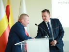 Ślubowanie Tomasza Widły na Radnego Rady Miejskiej w Dobczycach