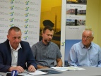 Podpisanie umowy na kontynuację budowy szkoły w Dziekanowicach