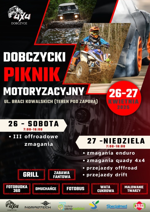 Mężczyzna na quadzie , w tle samochód terenowy